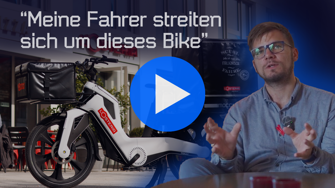 Video laden: &quot;Für uns ist es am wichtigsten, dass die Bikes permanent einsatzbereit sind.&quot;Andi, der Geschäftsführer von Domino&#39;s München Milbertshofen und Moosach, hat klare Prioritäten bei seinen Lieferfahrzeugen und setzt deshalb auf mocci!